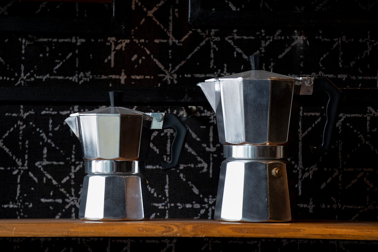 Cafetière italienne ou à piston : laquelle choisir ?